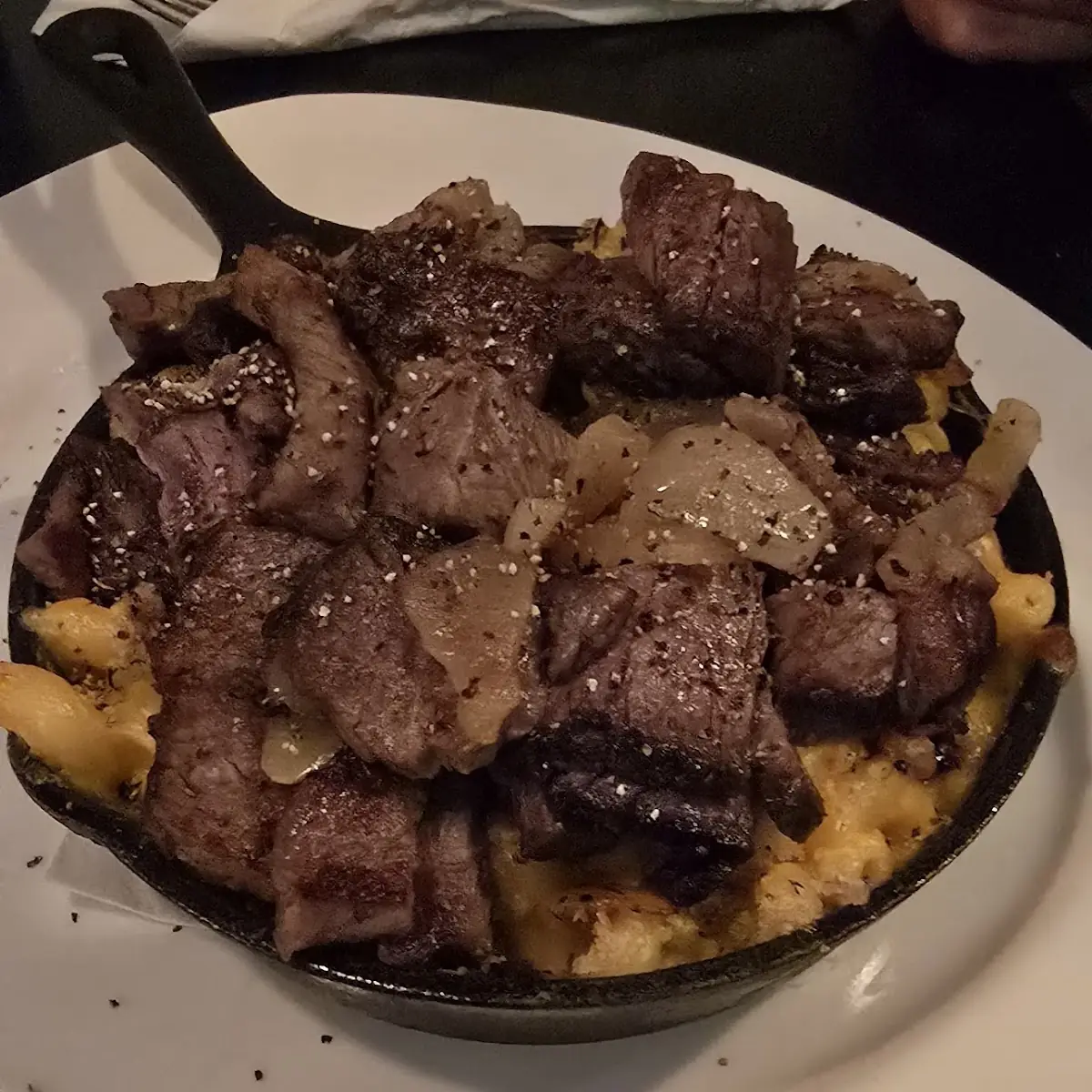 Prime Rib Mac N Cheese