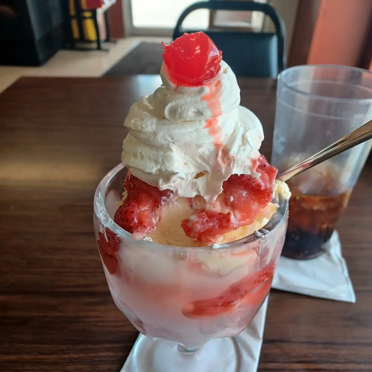 Strawberry Sundae
