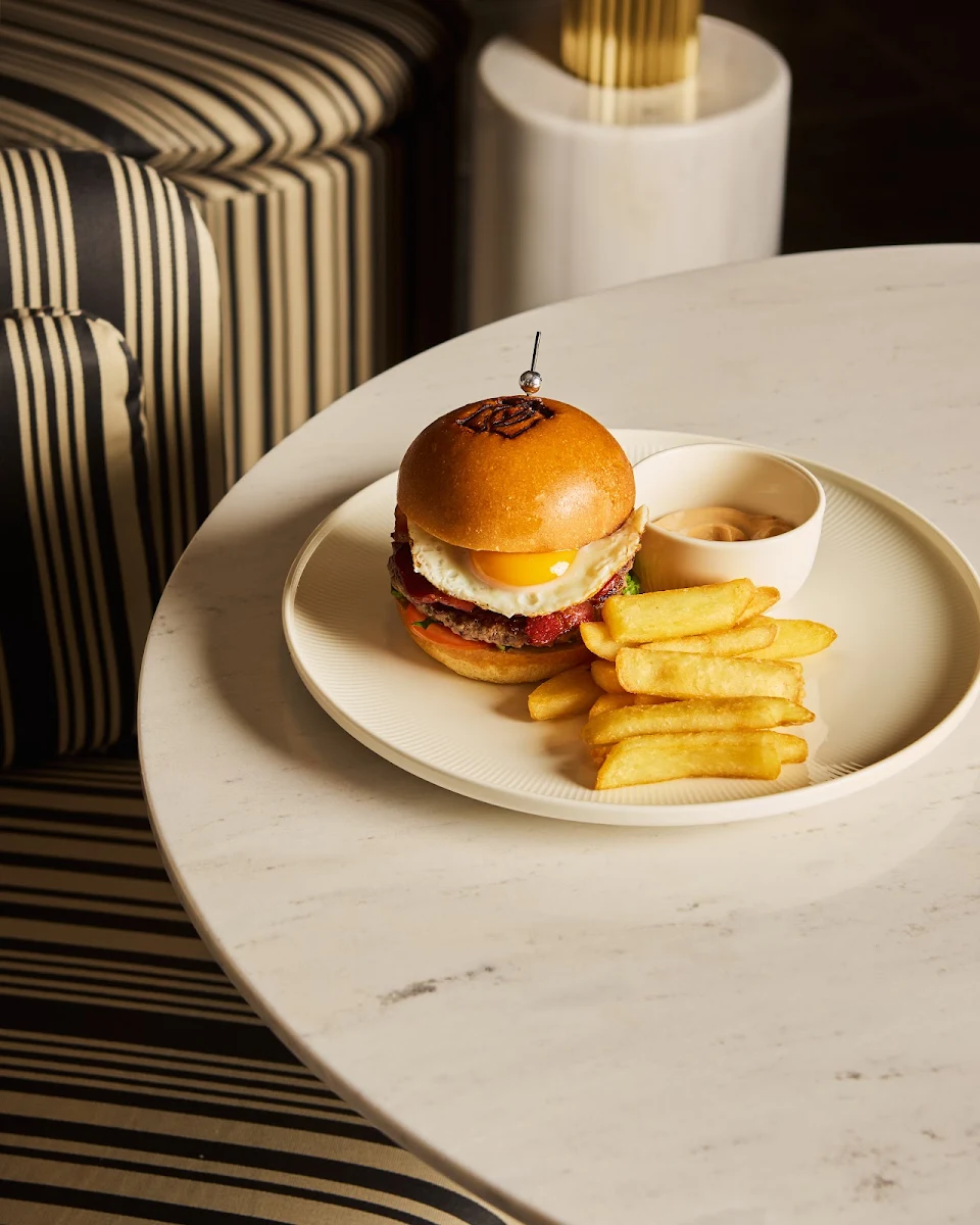 Highlights, Chronicle 502 Bar & Dining