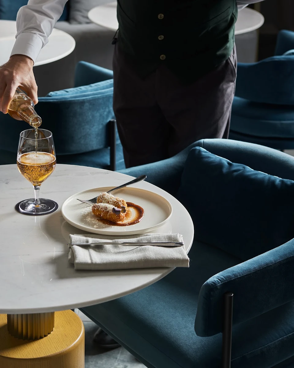 Highlights, Chronicle 502 Bar & Dining