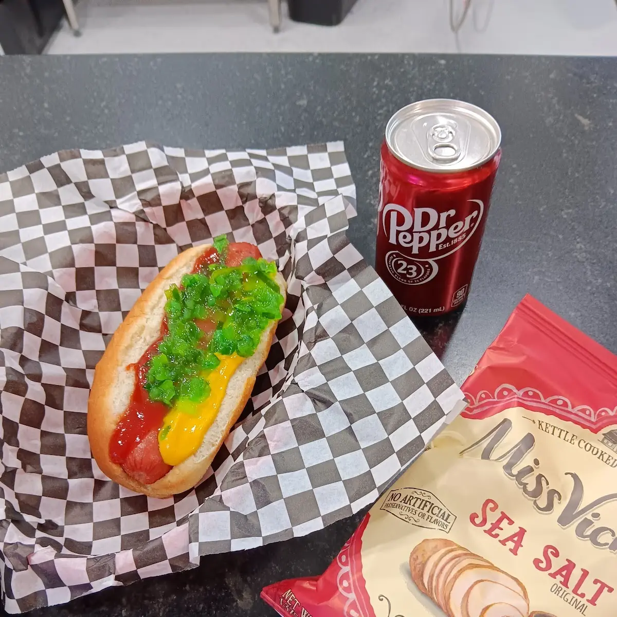 Bratwurst Brucedog