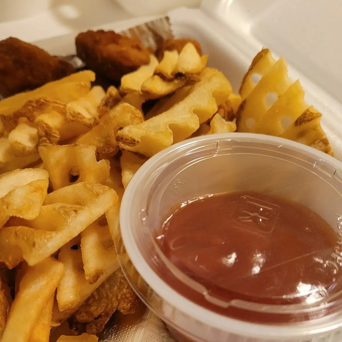 Kids Chicken Nuggets with Fries