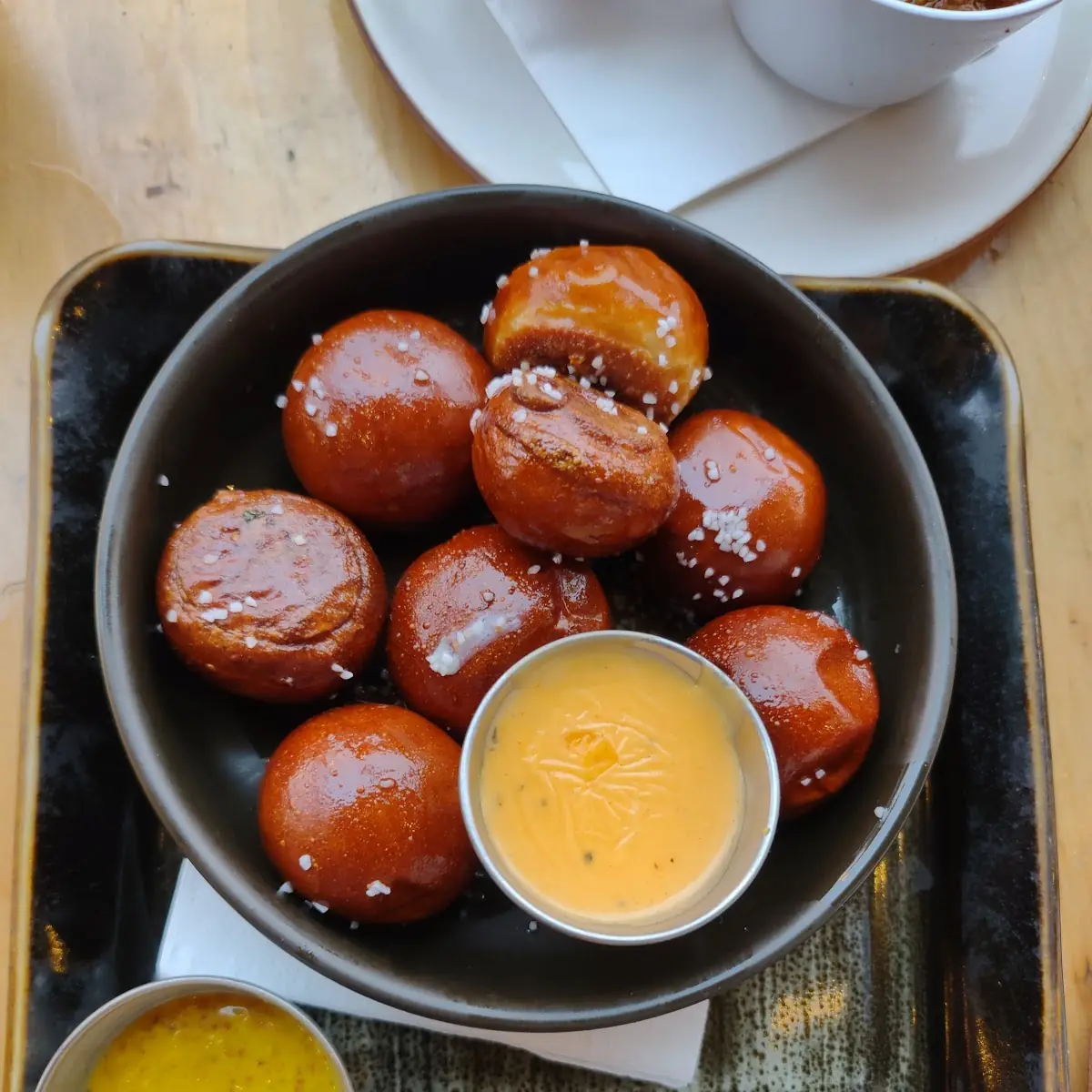 Pretzel Bites