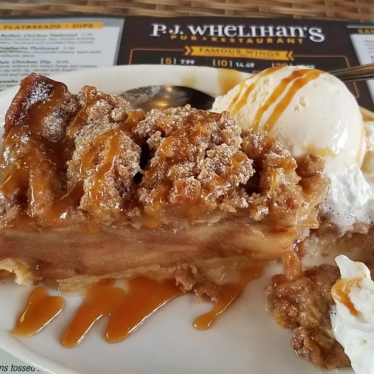 Apple Pie Ala Mode