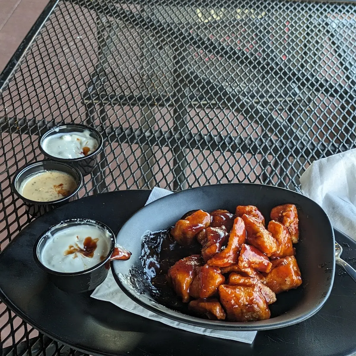 Chicken Nuggets with Blue Cheese Dip & BBQ Sauce