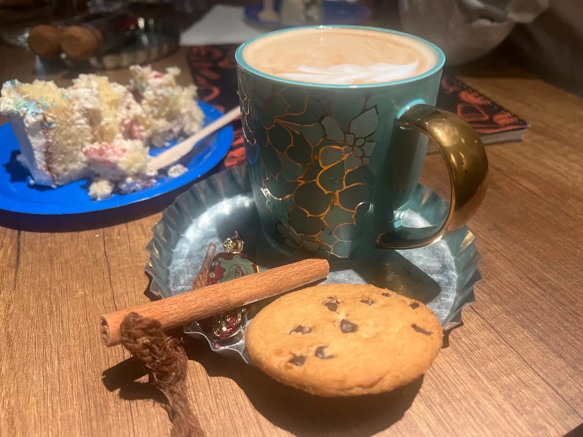 Persian Tea, Grill Gate