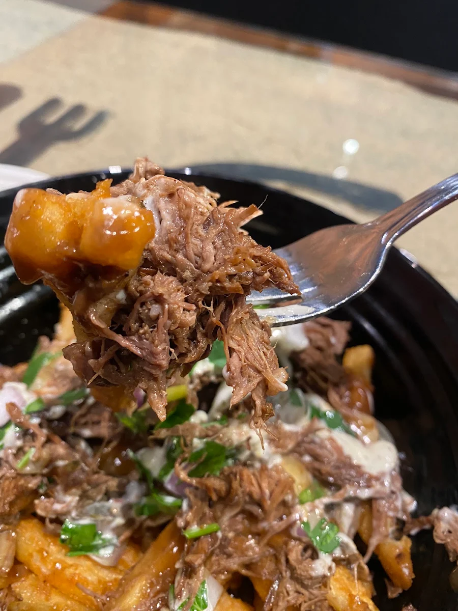 Special Beef Brisket Poutine, Grill Gate