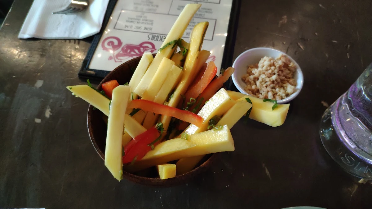 Mango Salad, Bang Sue Bar