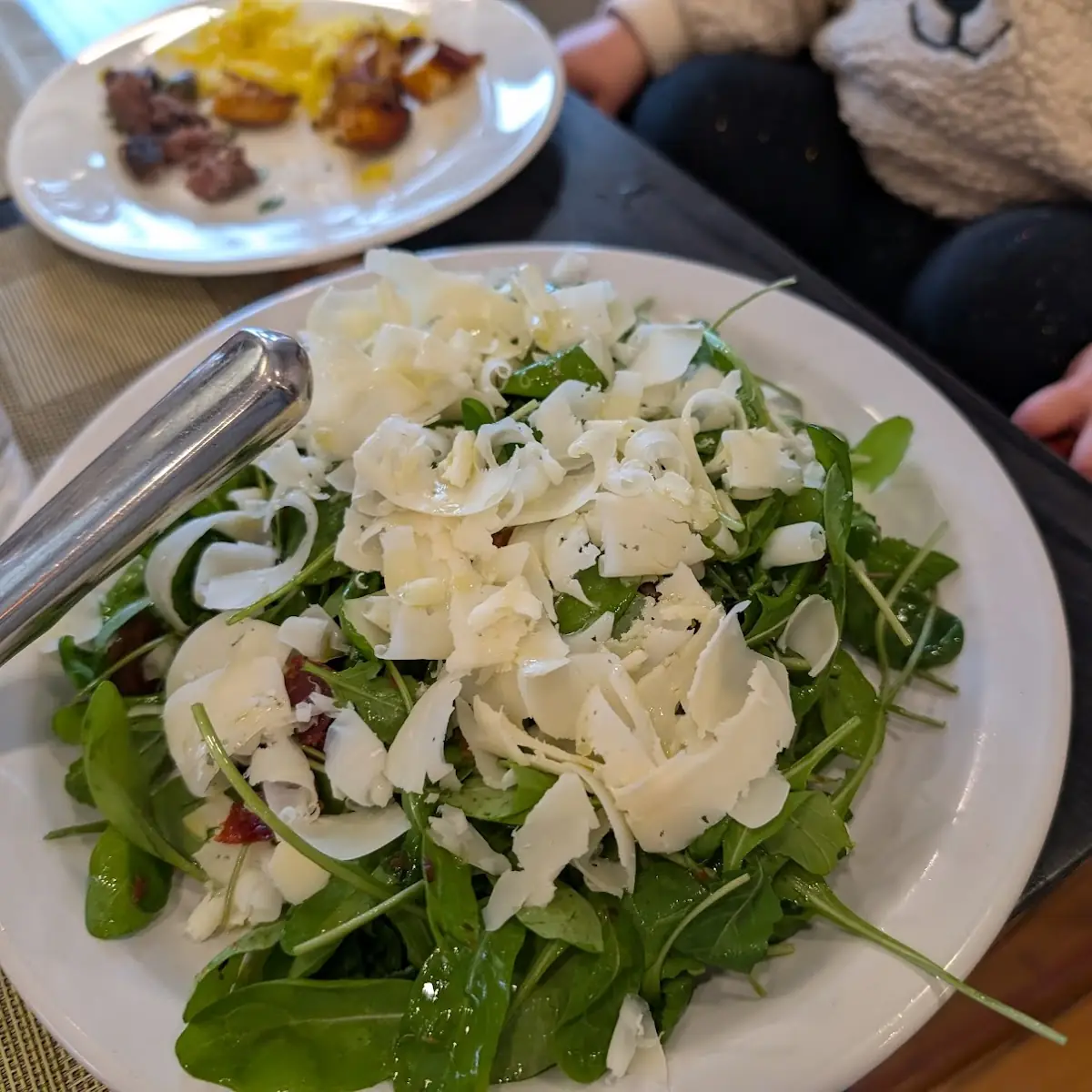 Medjool Dates Salad