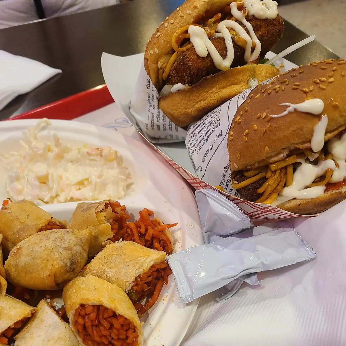 King Noodle Burger, Dhesi Swaad