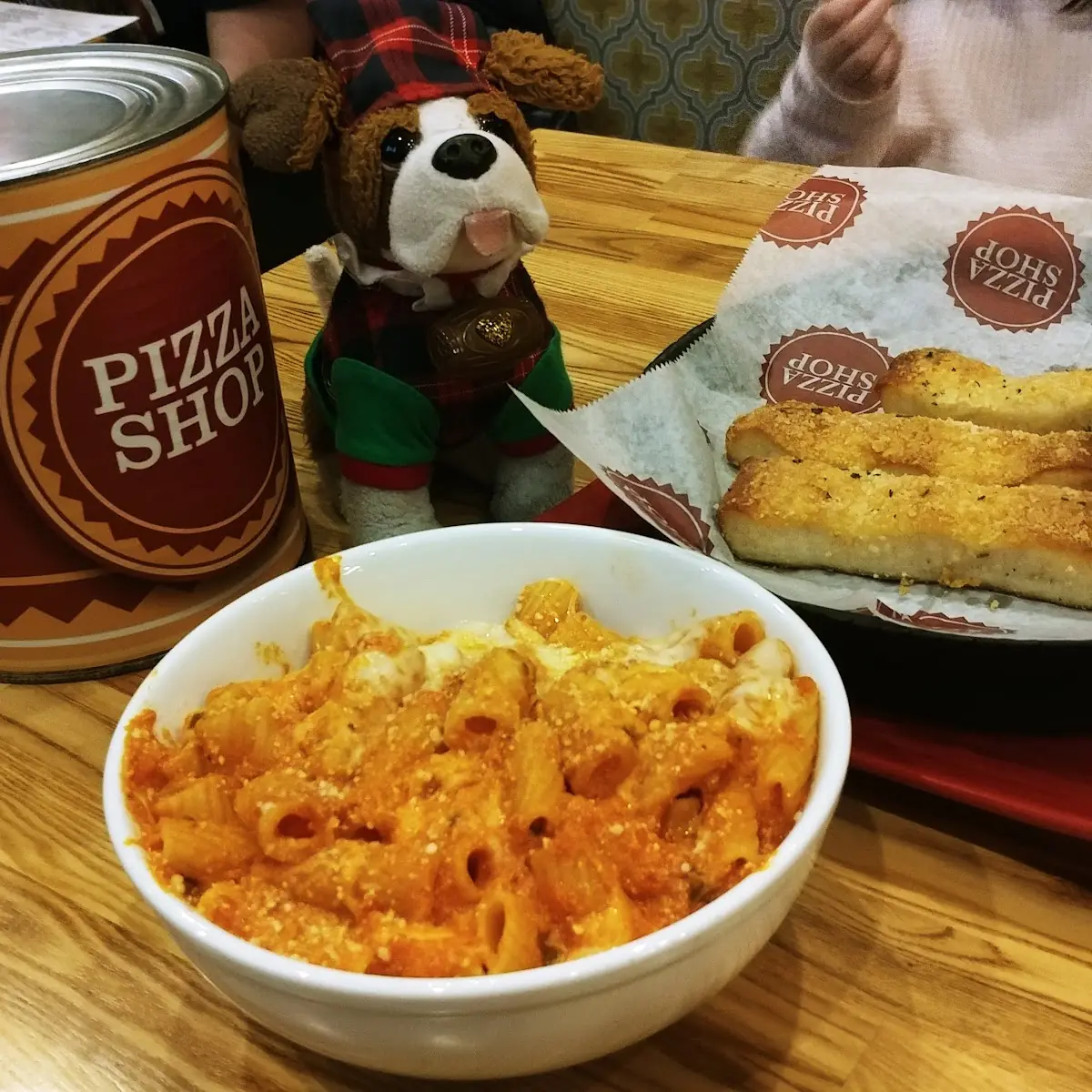Baked Ziti and Bread Sticks