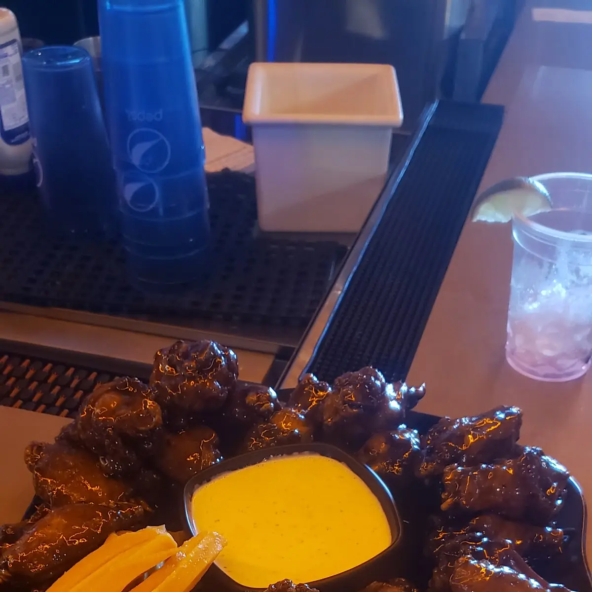 30 Wings Platter Kickin Bourbon Chicken Wings