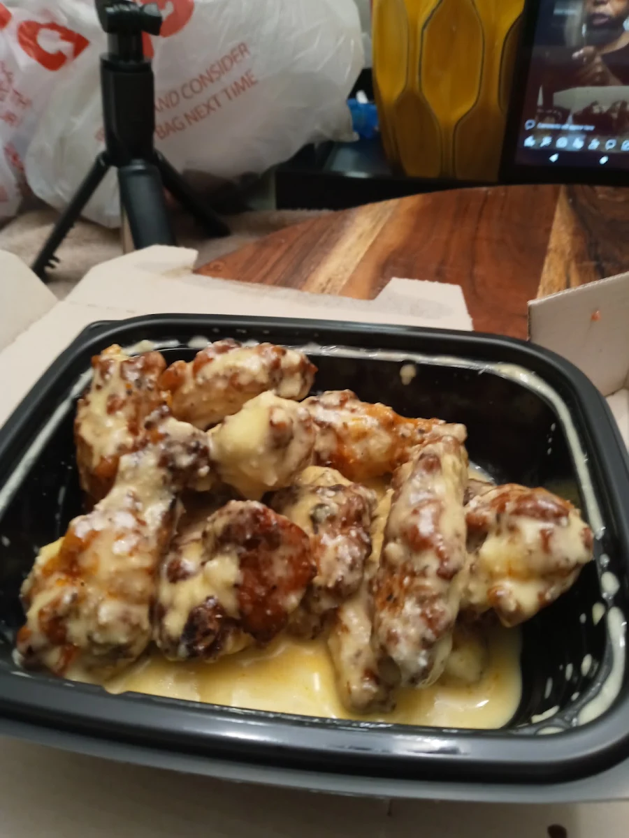 Garlic Parmesan Wings
