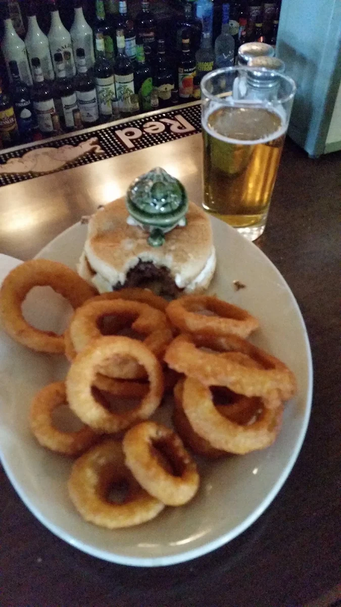 Burger & Onion Rings
