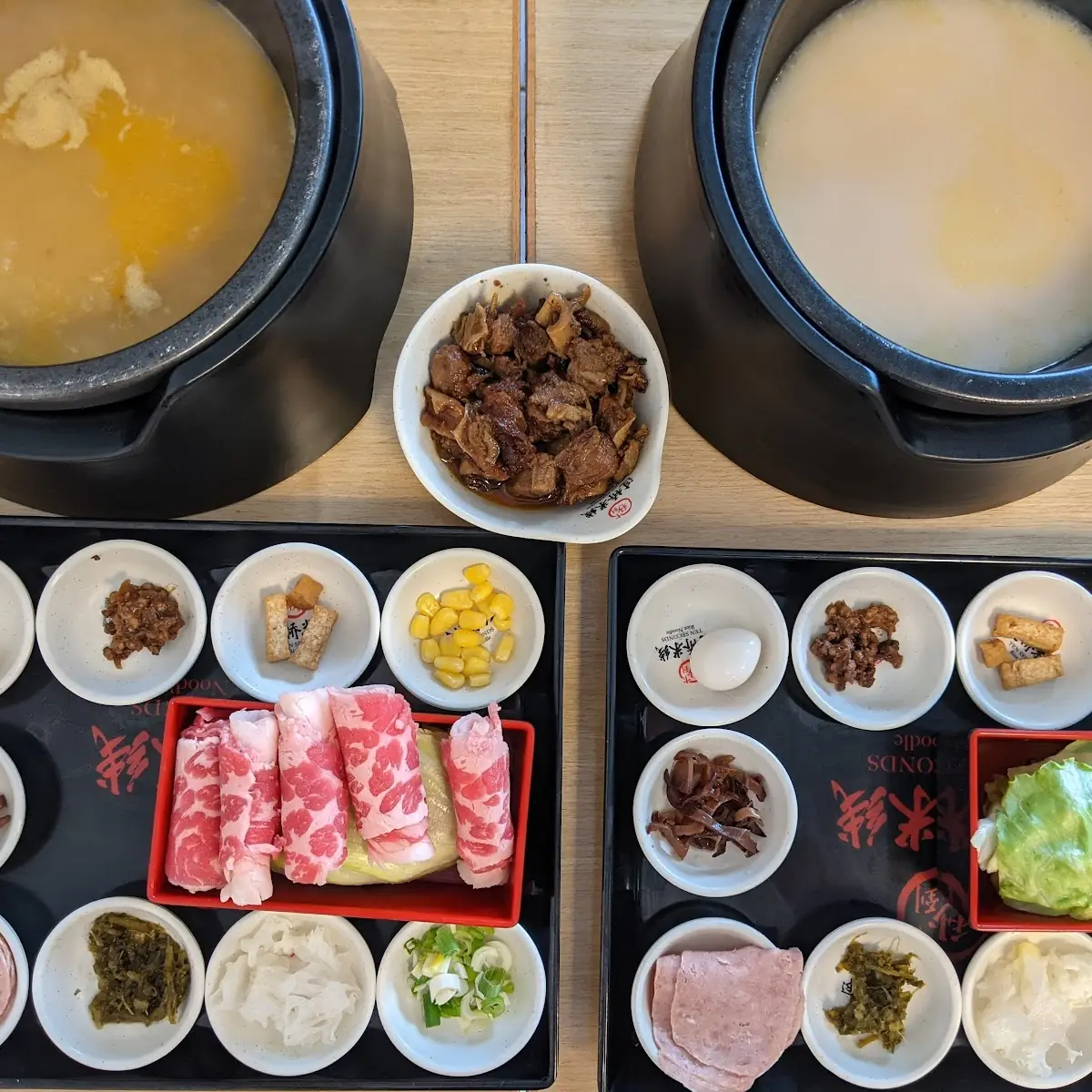 Hot Pot Sliced Beef Soup with Rice
