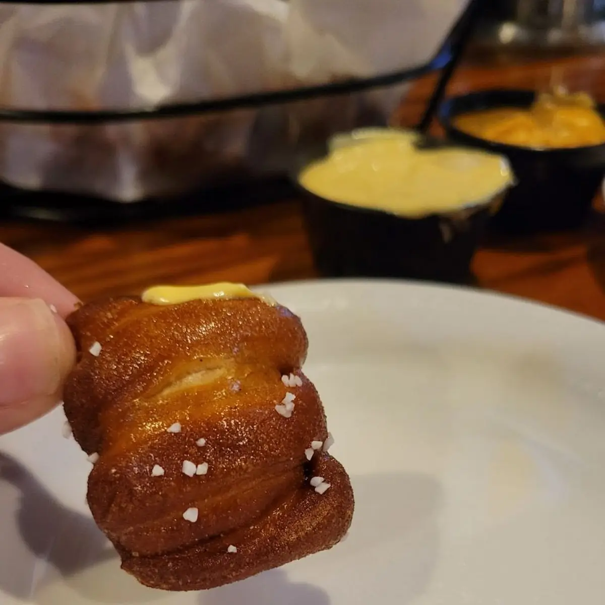Pretzel Bites