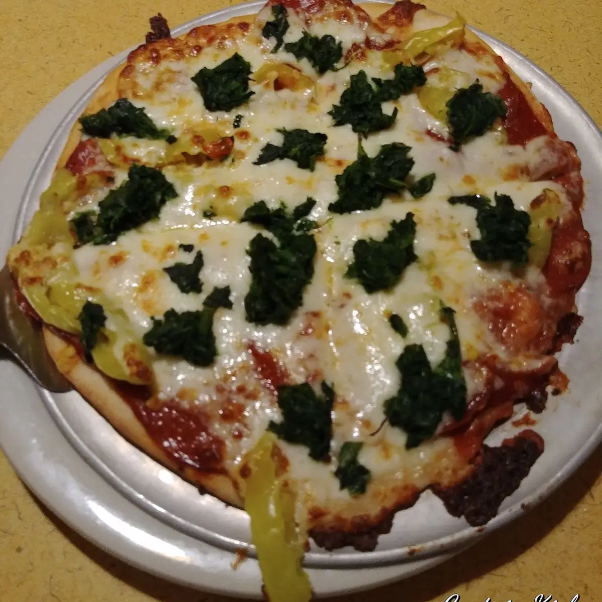 Personal Pizza with Pepperoni Banana Peppers & Spinach