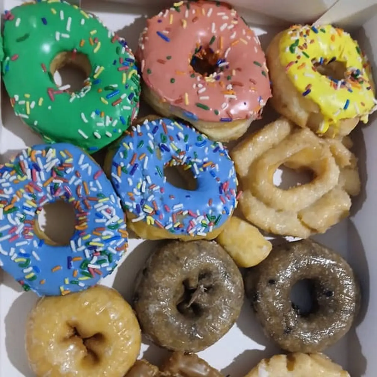 Dozen Donuts