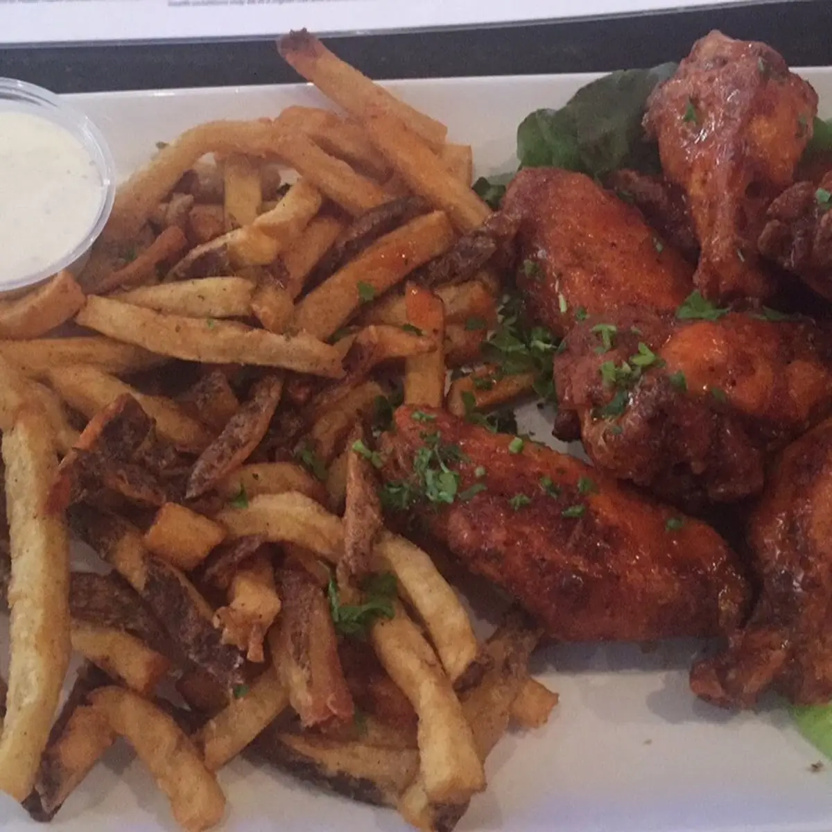 Chicken Wings with Fries