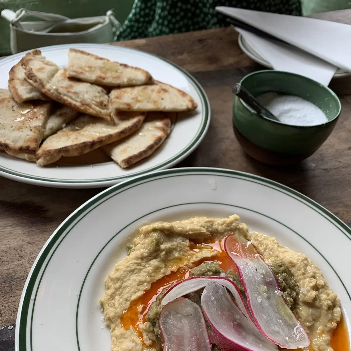 Hummus