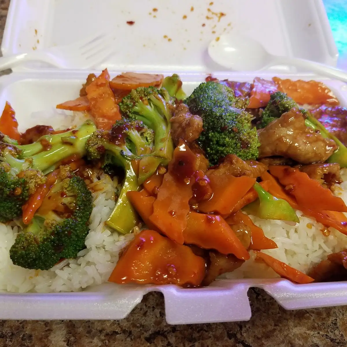 Beef Broccoli with Garlic Sauce