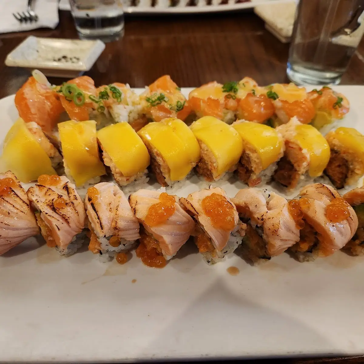 Kiss on Fire Roll