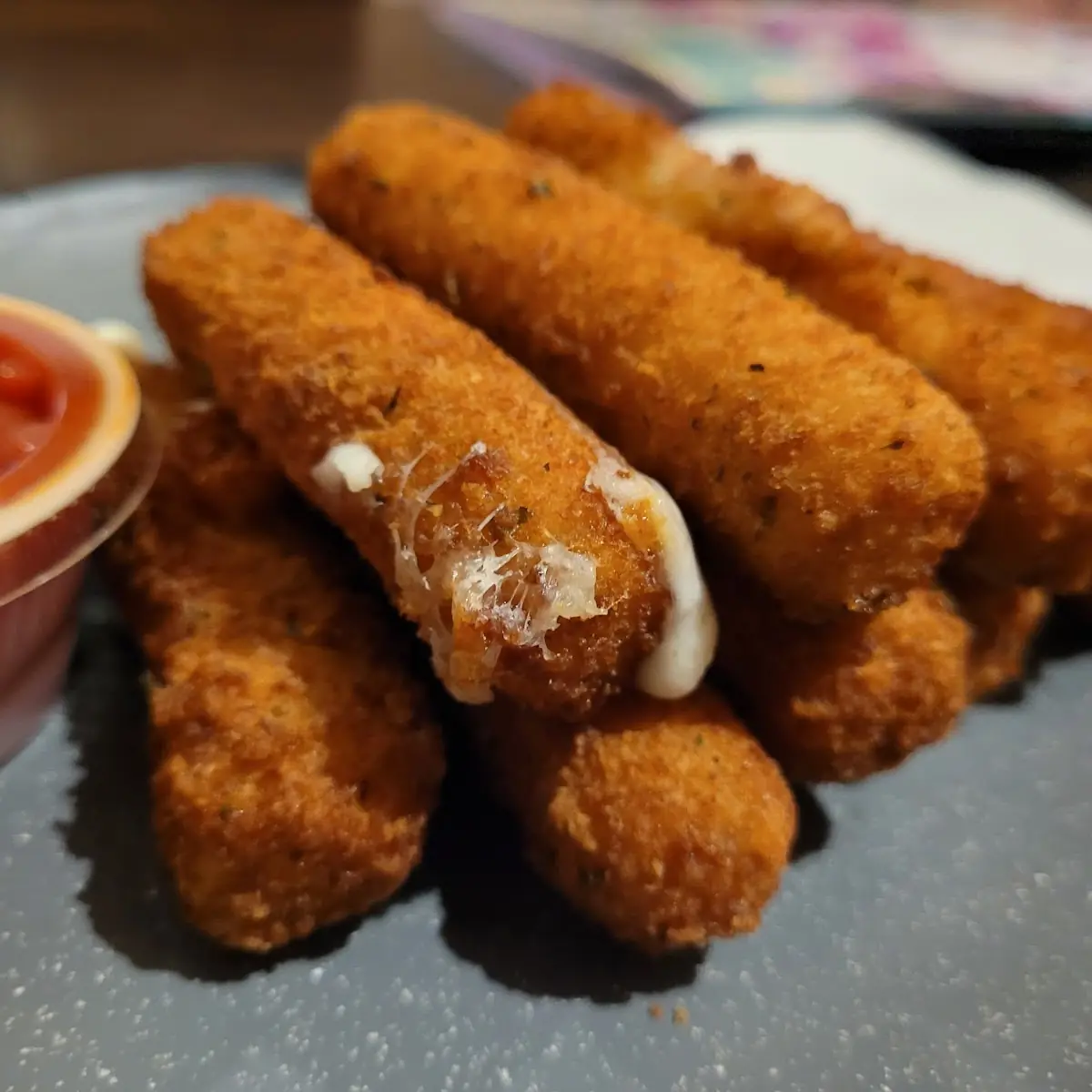 Mozzarella Sticks