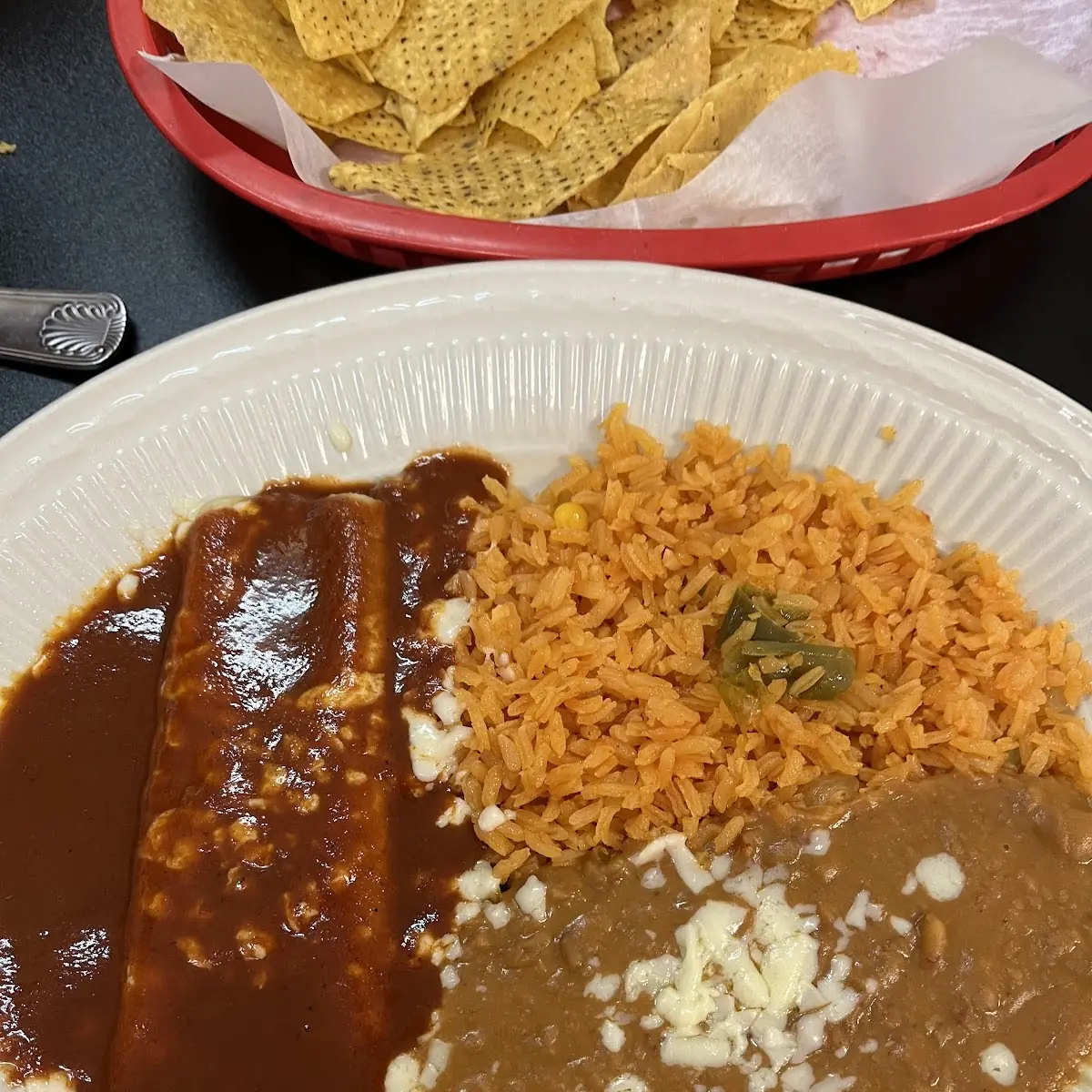 Lunch Enchilada Plate