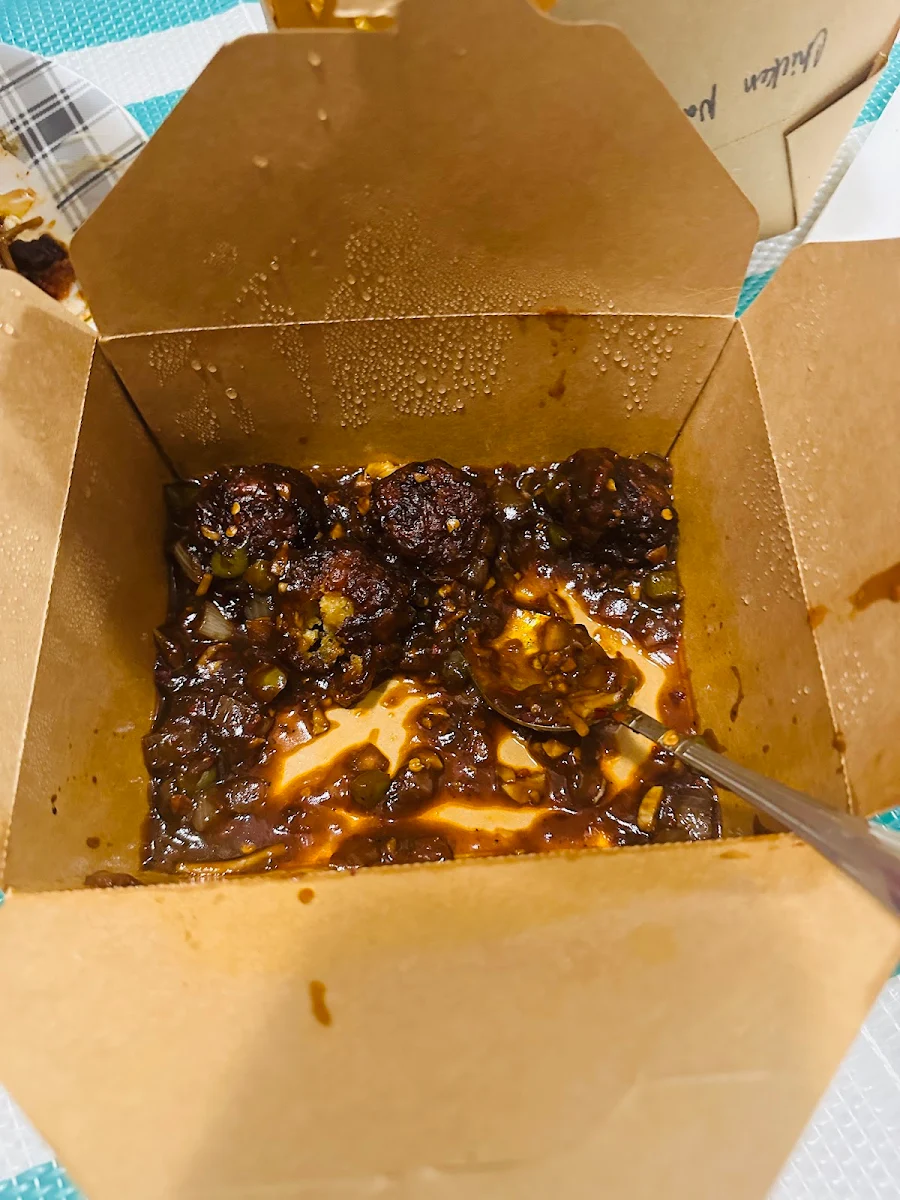 Veg Manchurian, Panjabi Pizzeria