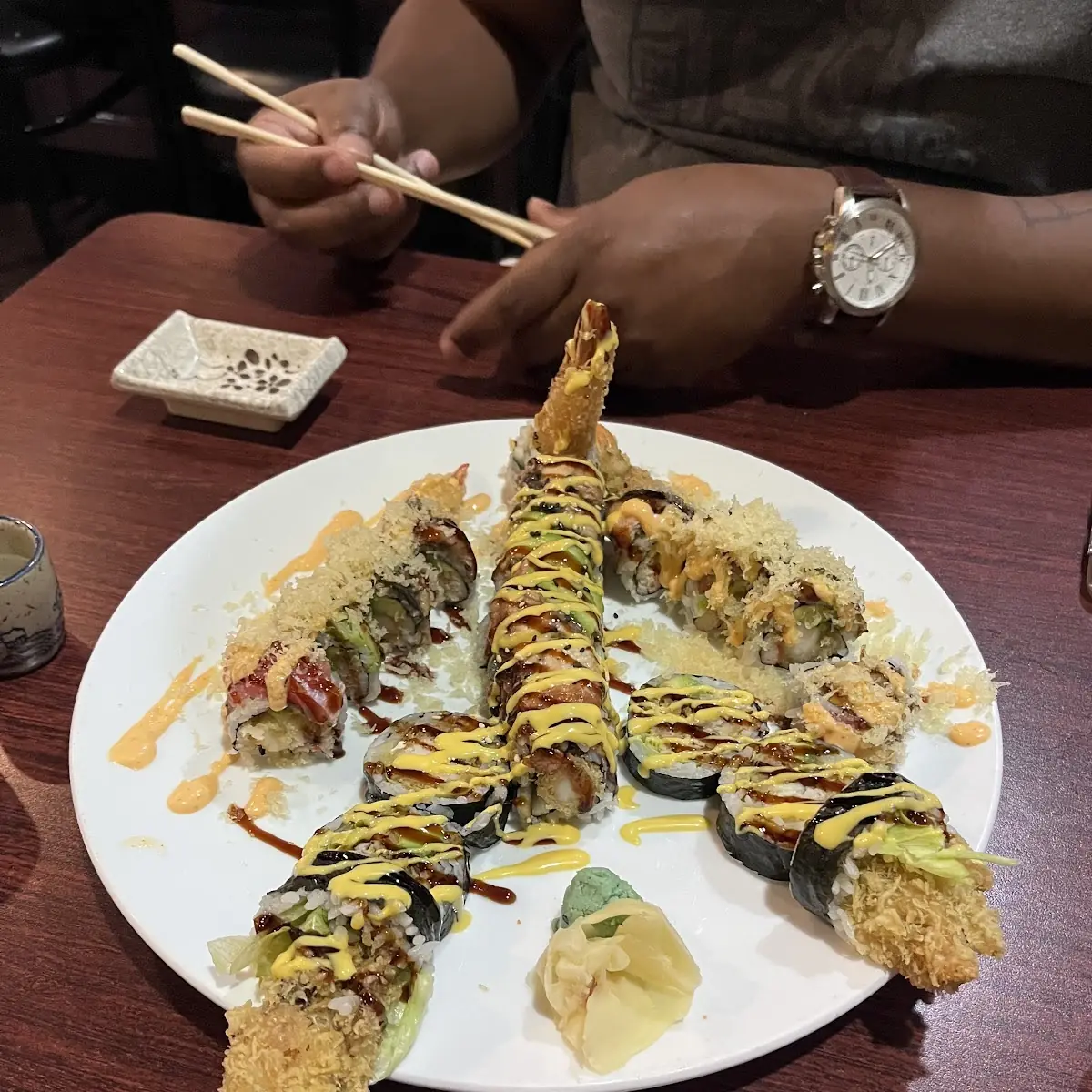 K1. Dragon Roll