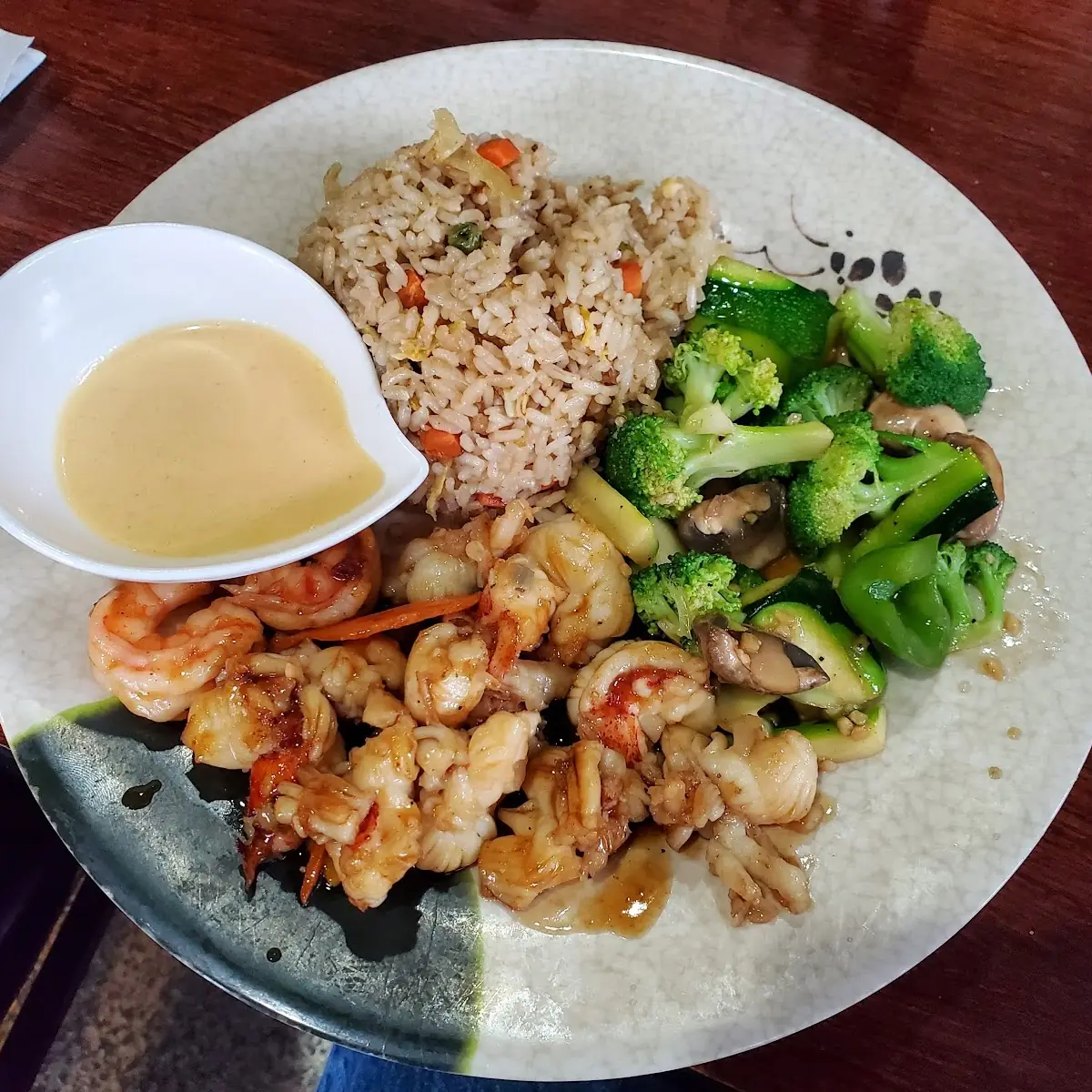 Lobster Broccoli with Garlic Sauce