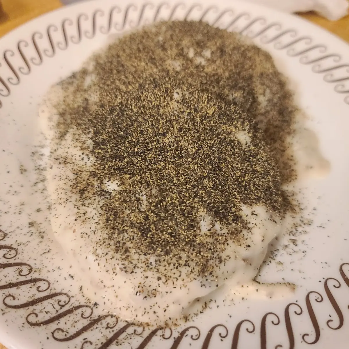 Biscuit Gravy Loaded with Black Pepper