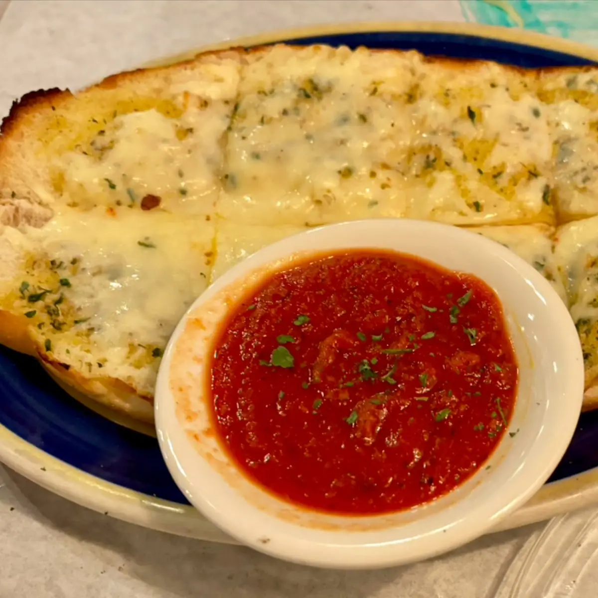 Garlic Cheesy Bread