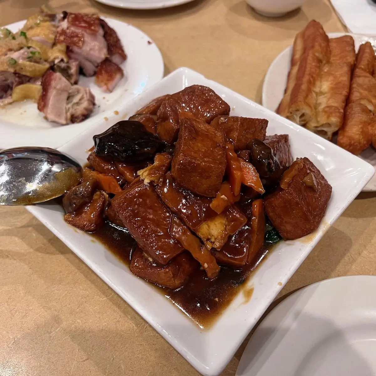 Stewed Beef Brisket Steamed Chicken