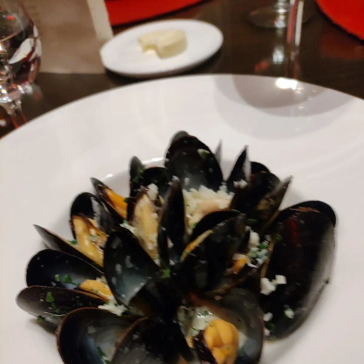 Mussels in White Wine