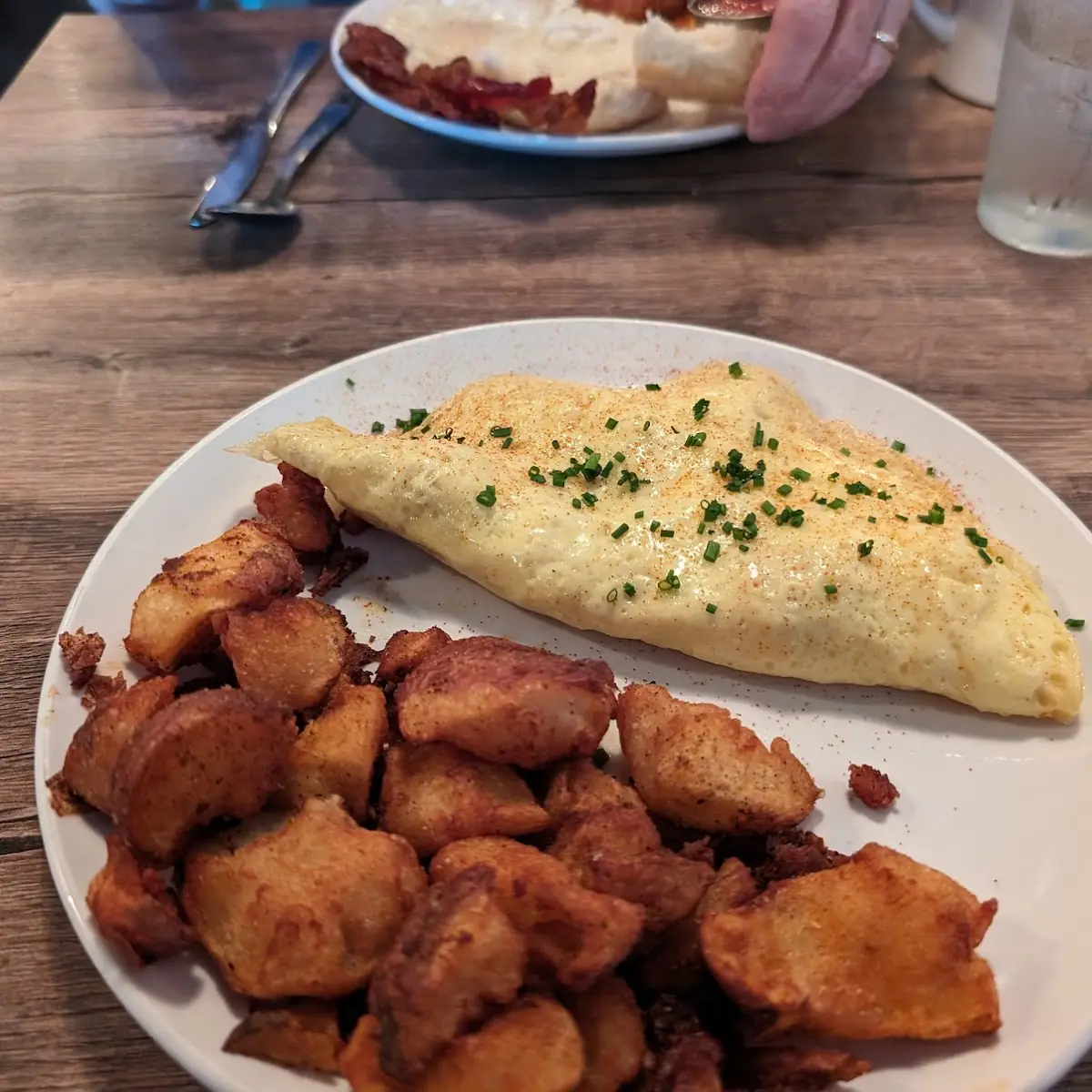 Western Omelette with Skillet Potatoes