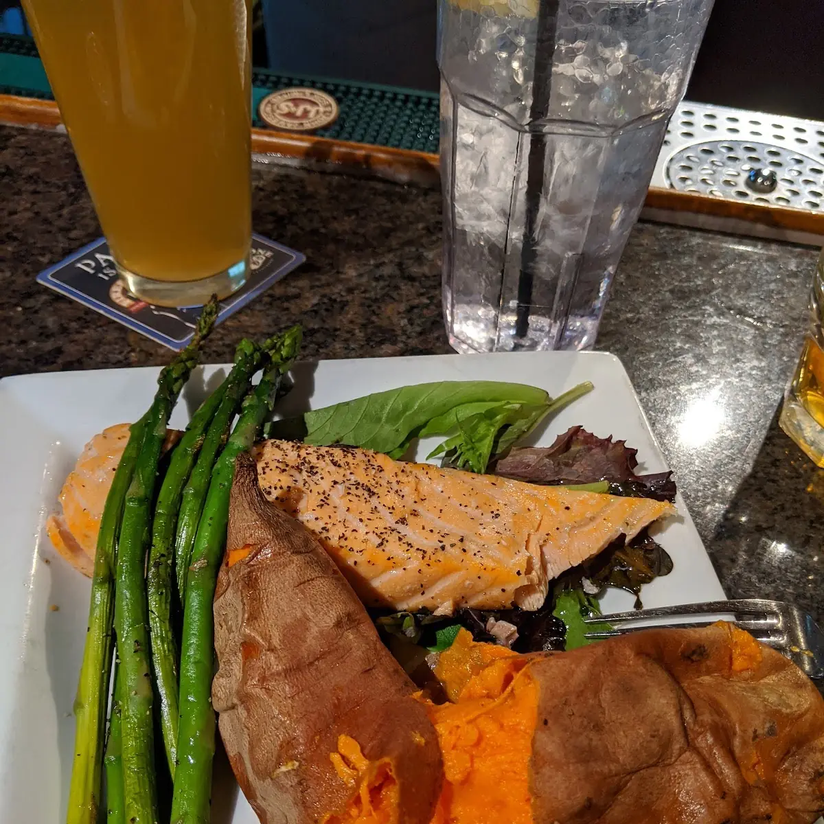 Salmon with Sweet Potatoes and Asparagus
