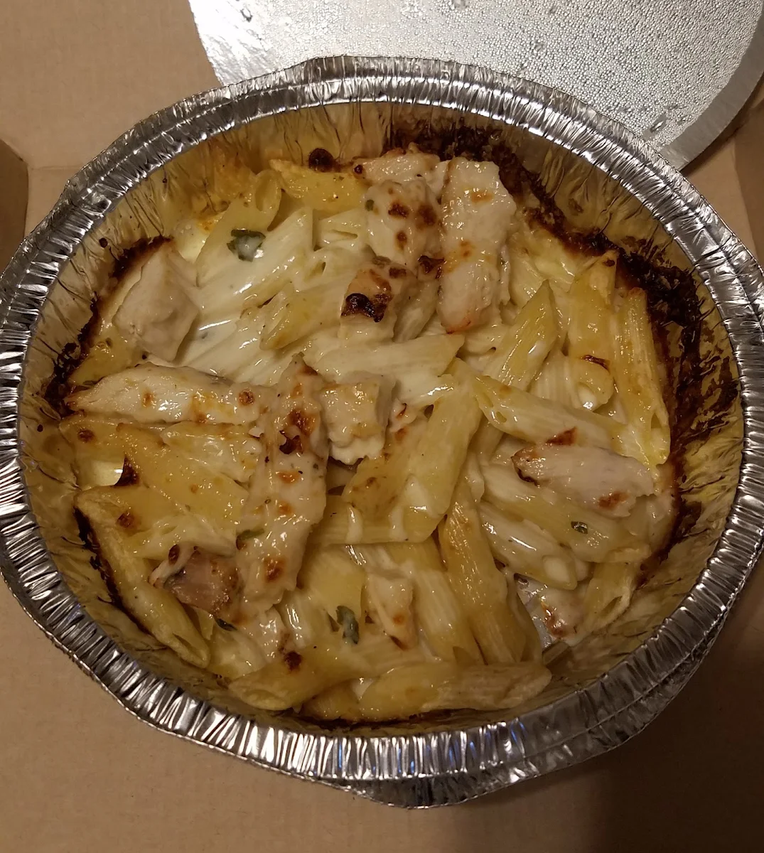Skimpy Pasta Chicken Alfredo