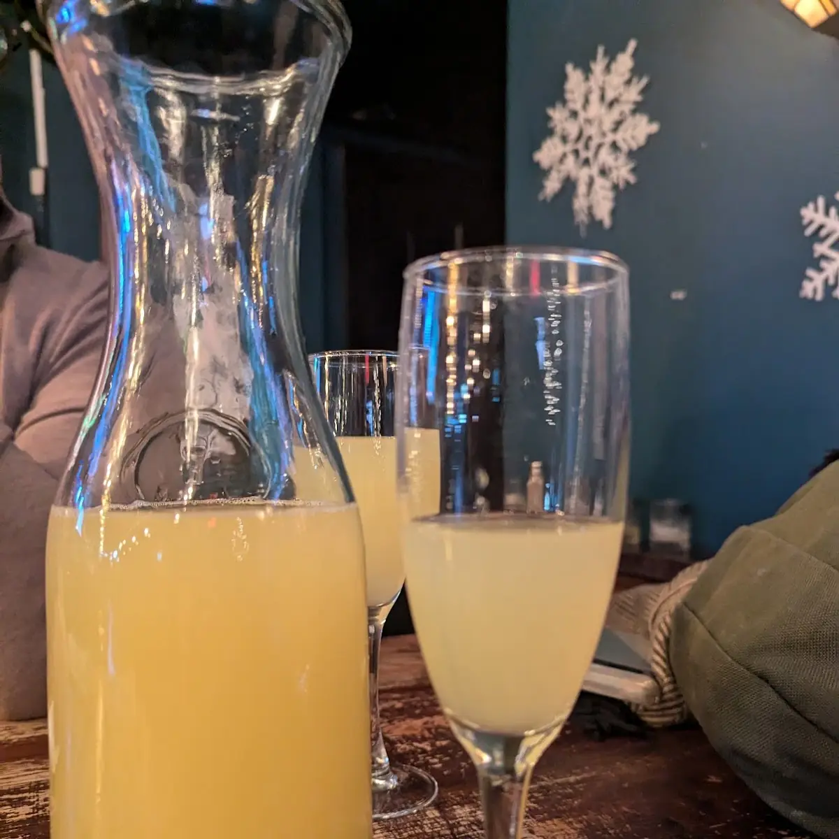 Bottomless Mimosas