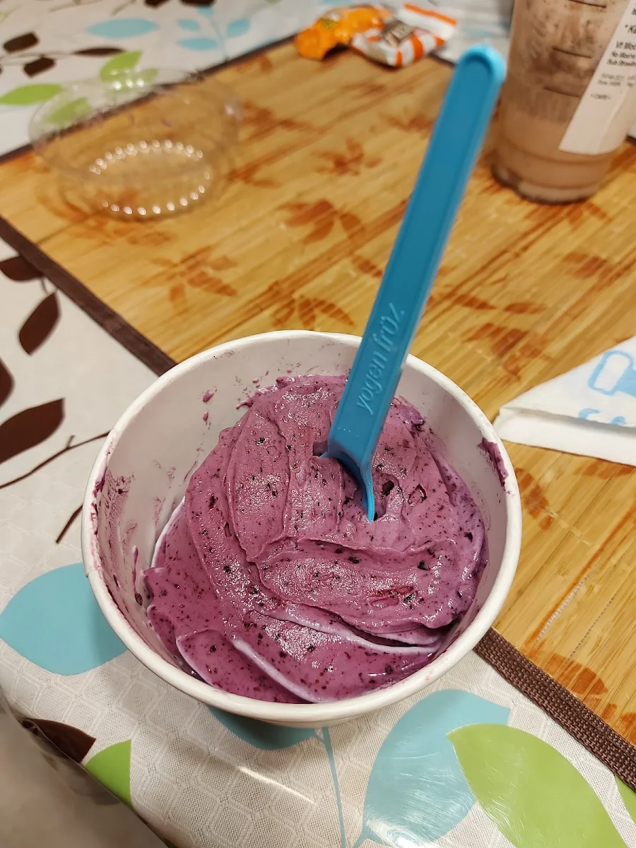 Blueberry Yogurt, Pita Pit - Empire Court