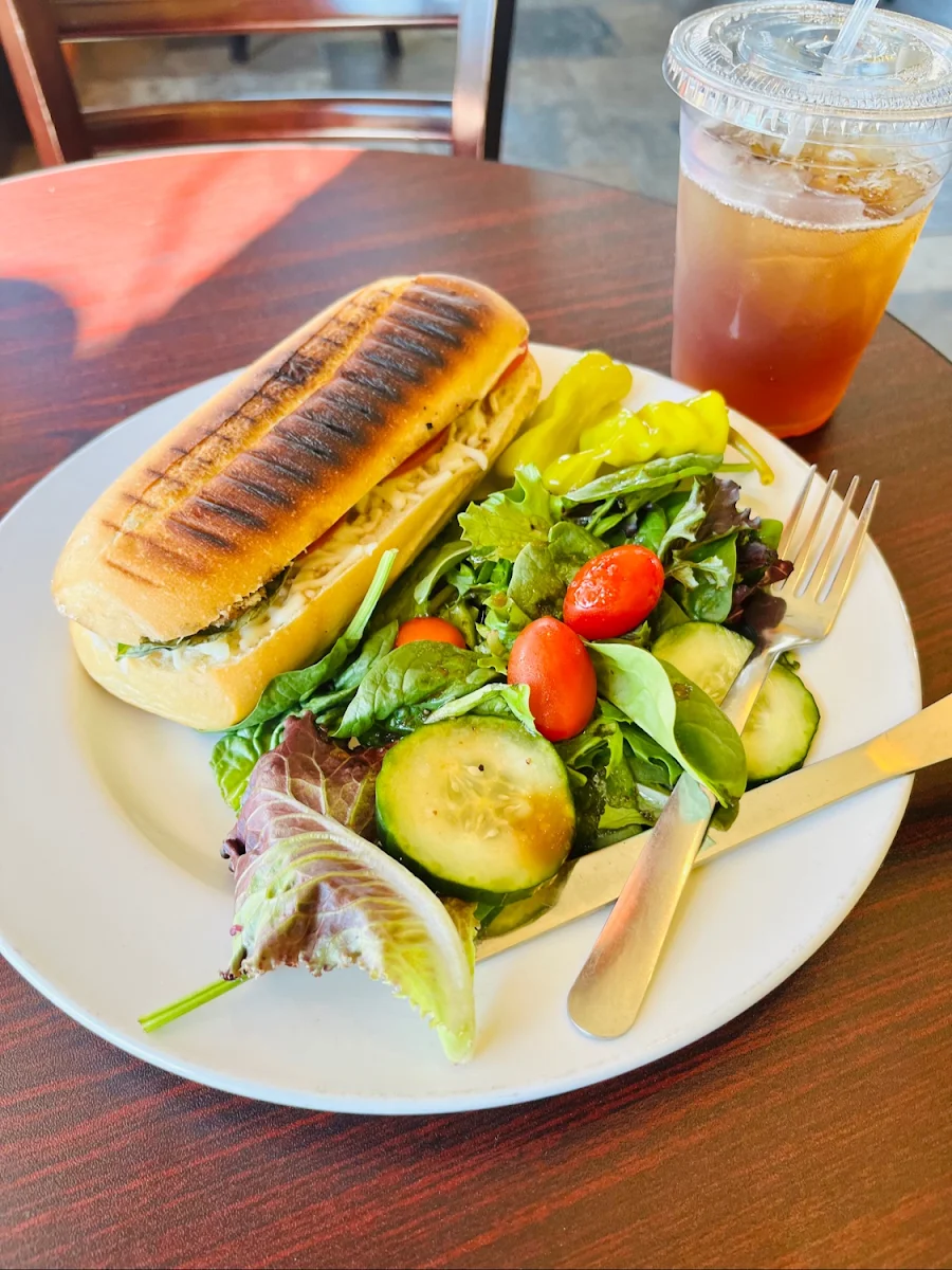 Caprese Sandwich