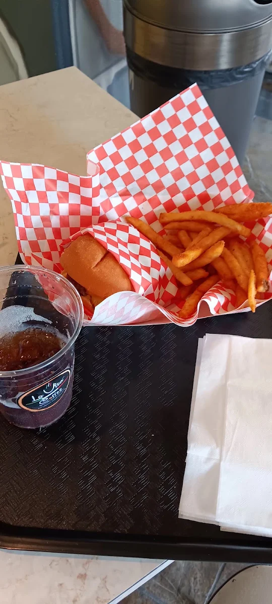 Cheeseburger Deluxe