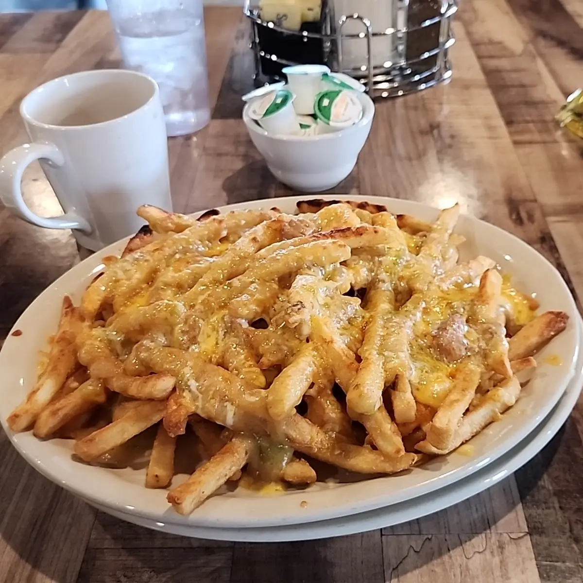 Green Chili Cheese Fries