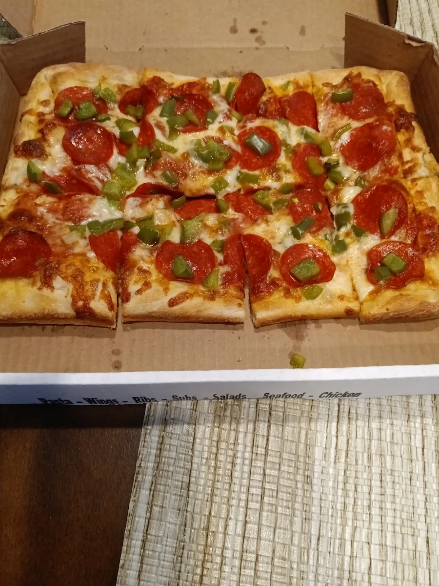 Deep Dish Pepperoni and Green Pepper