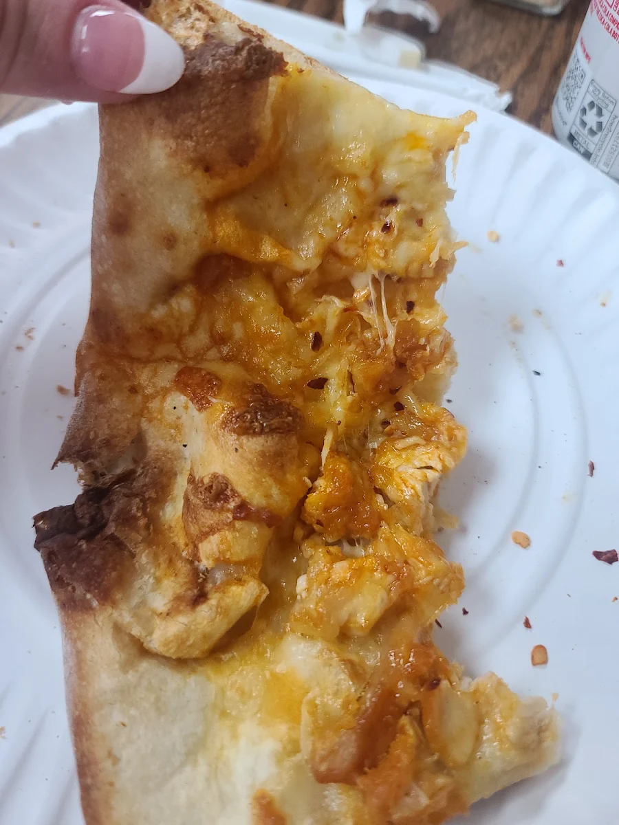 Buffalo Chicken Pan Pizza