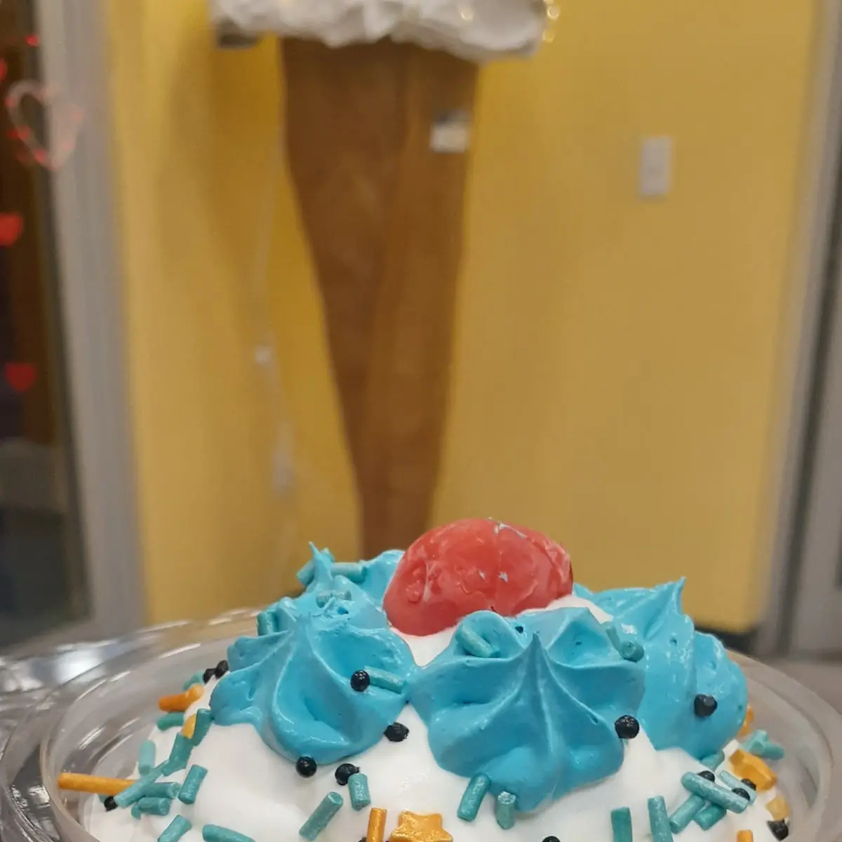 Ice Cream Cupcake