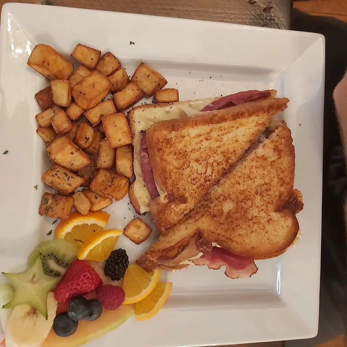 Grilled Cheese Au Smoke Meat