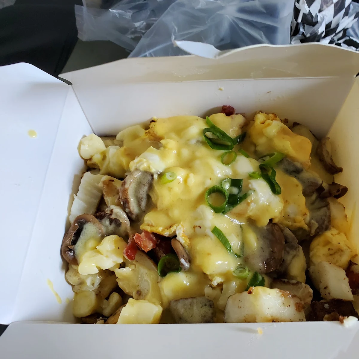 Breakfast Poutine