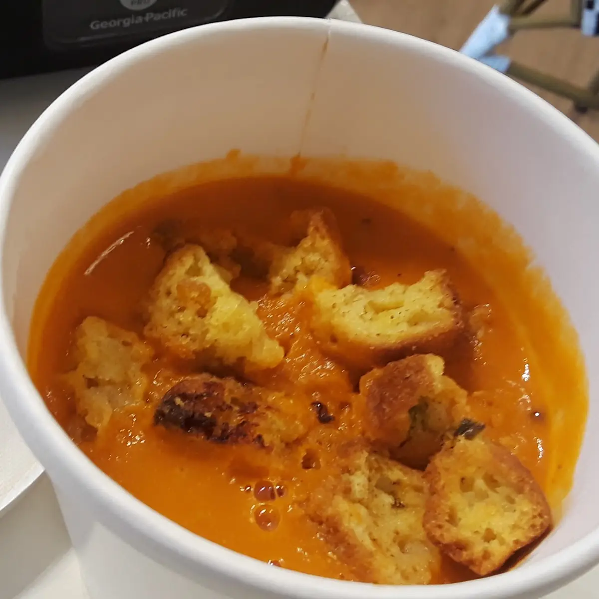 Roasted Tomato Soup with Cornbread Croutons