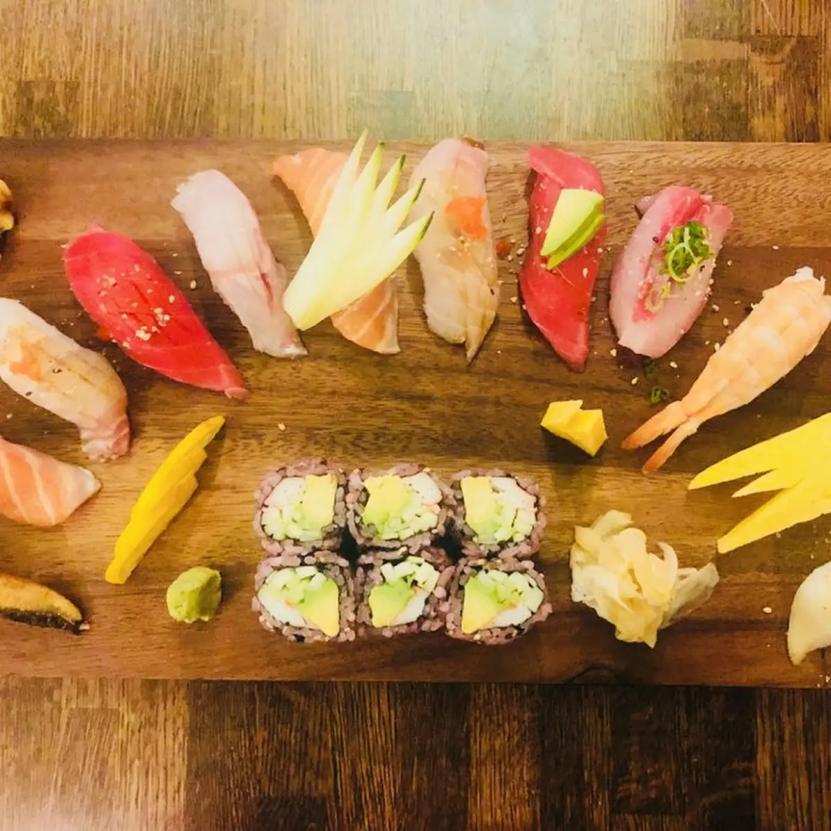 Sushi Deluxe